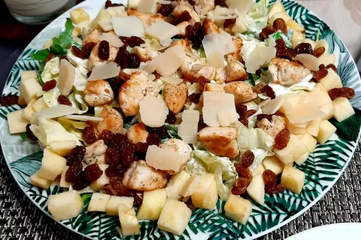 Iceberg Salad With Chicken And Apple Recipe Bonapeti