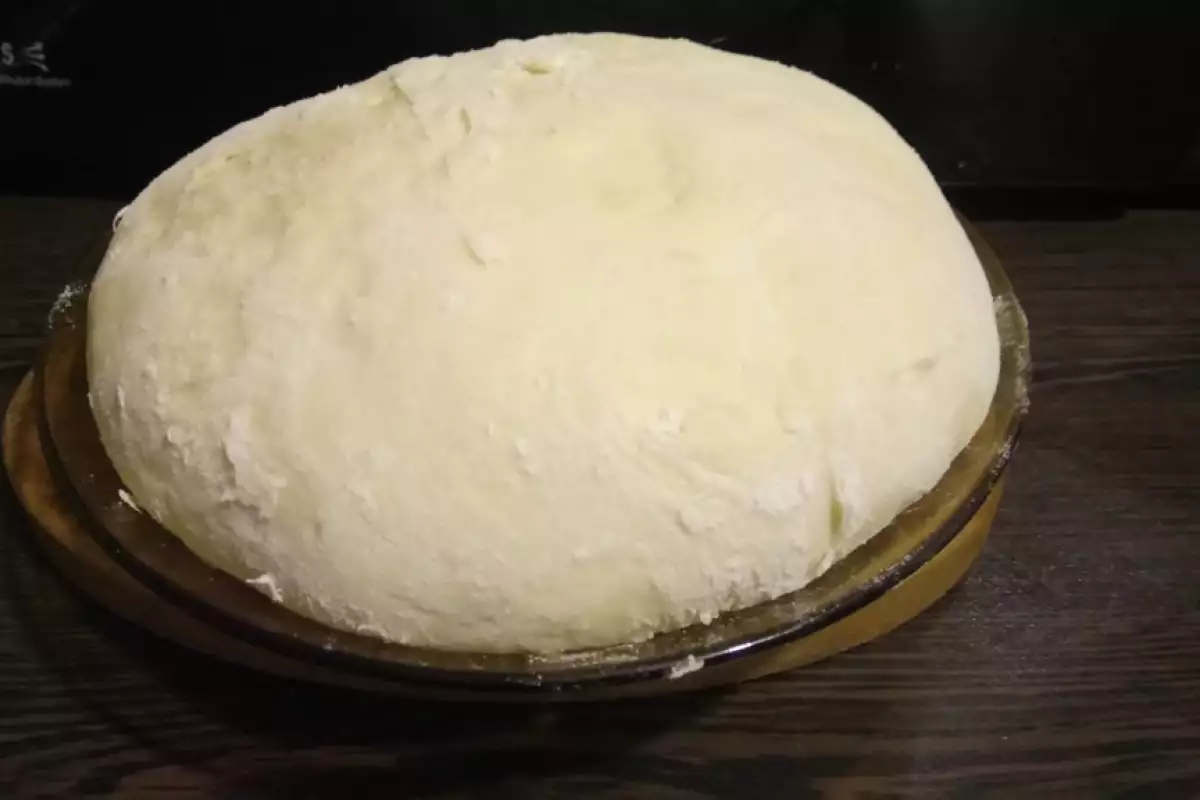 How to Quickly Defrost Dough?