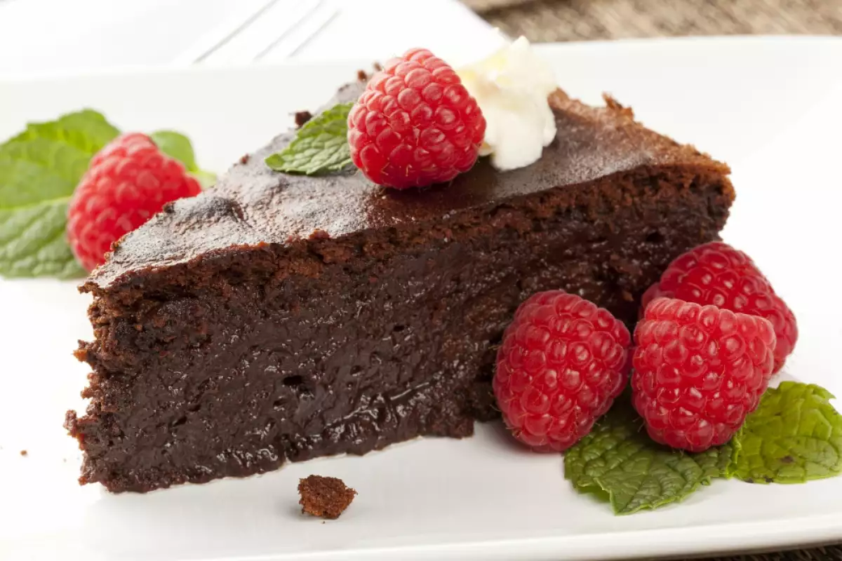 Elegant Chocolate Cake without Flour - Recipe 