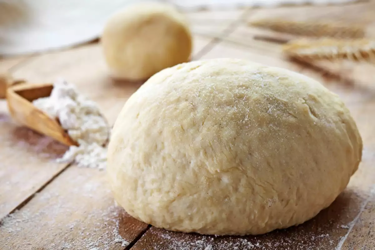 How Long Does Dough Last in the Refrigerator?