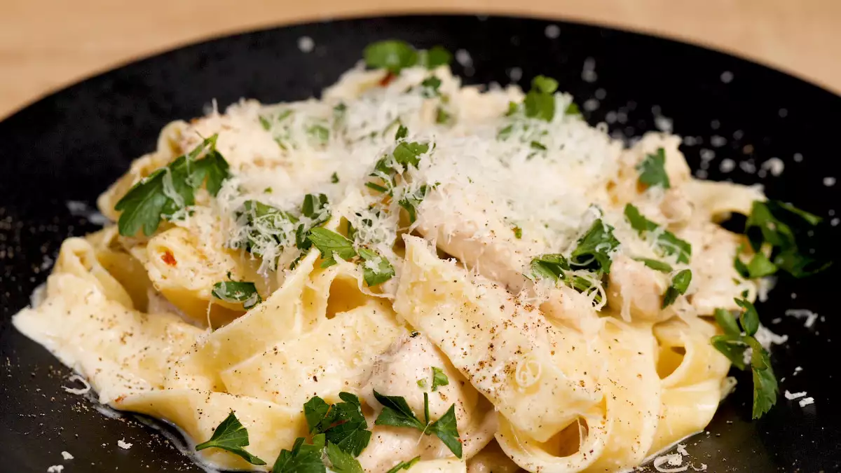 Fettuccine with Tuna - Recipe 