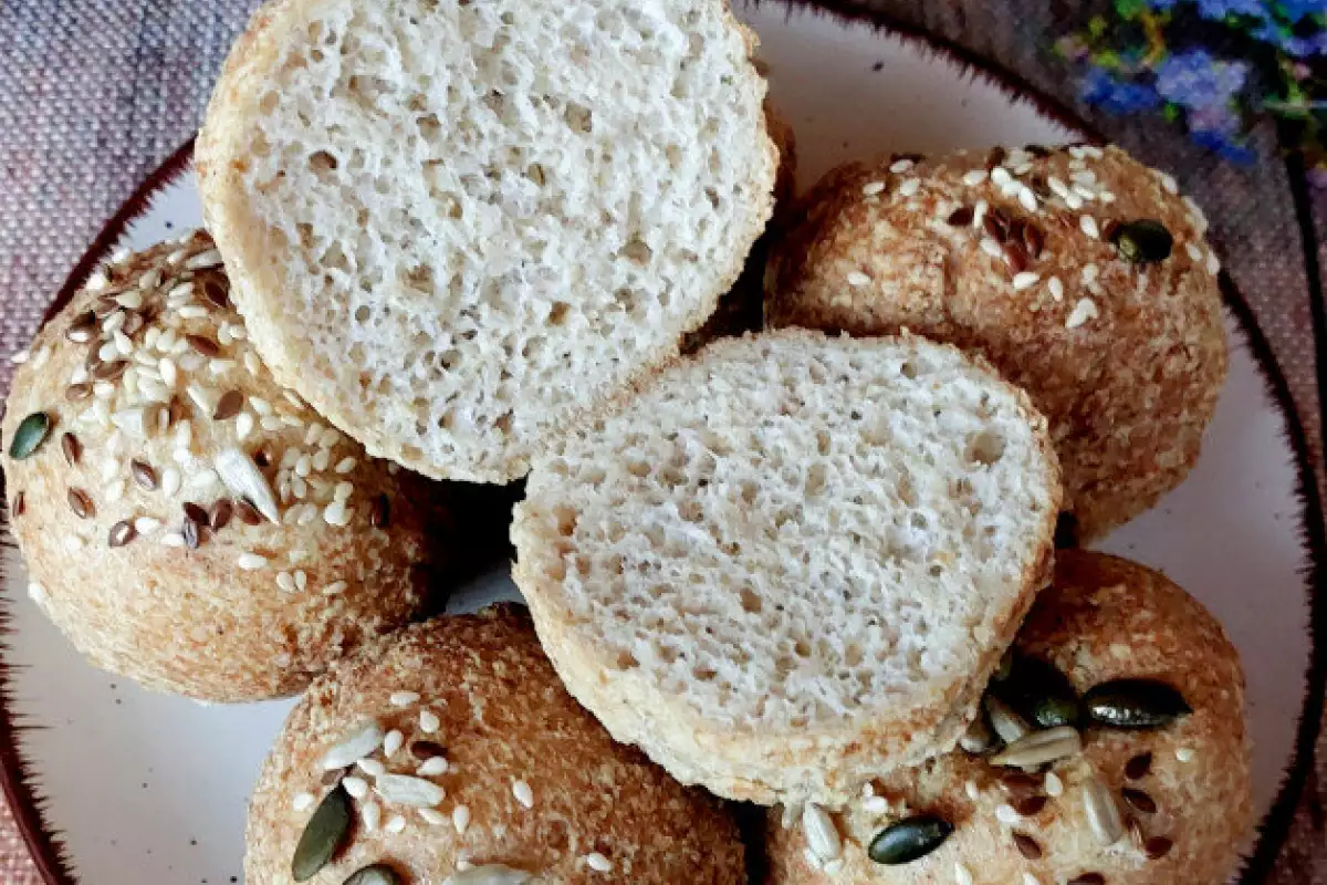 Keto Bread Buns in an Air Fryer or Oven - Recipe | Bonapeti.com