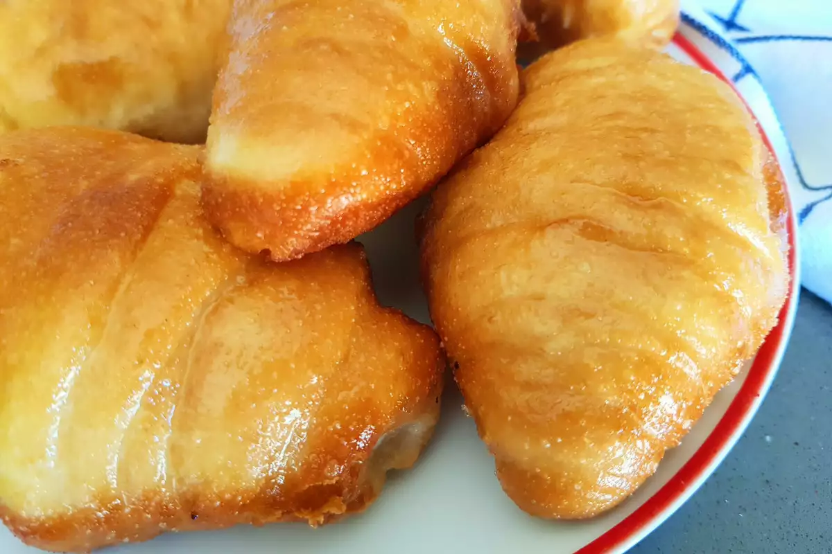 pan-fried-chinese-rolls-recipe-bonapeti