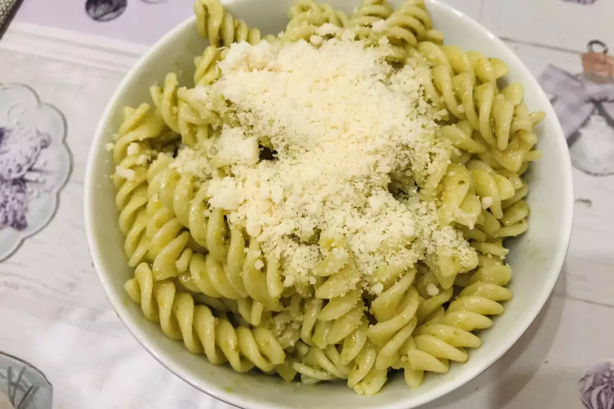 Macaroni with Pesto and Cream - Recipe 