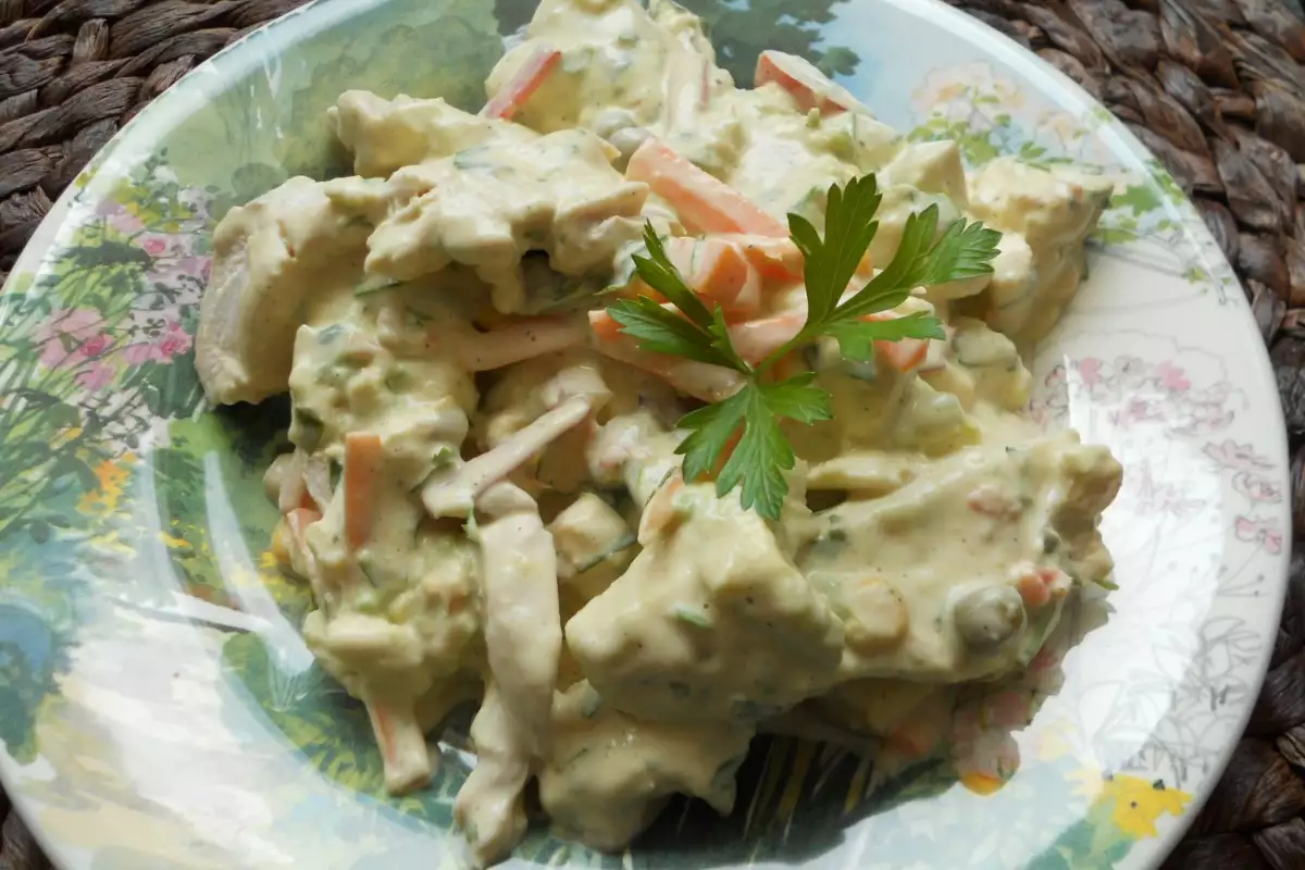 Traditional Mexican Chicken Salad - Recipe | Bonapeti.com