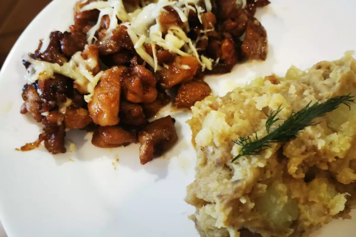 Tender Chicken Bites with Soy Sauce - Recipe | Bonapeti.com