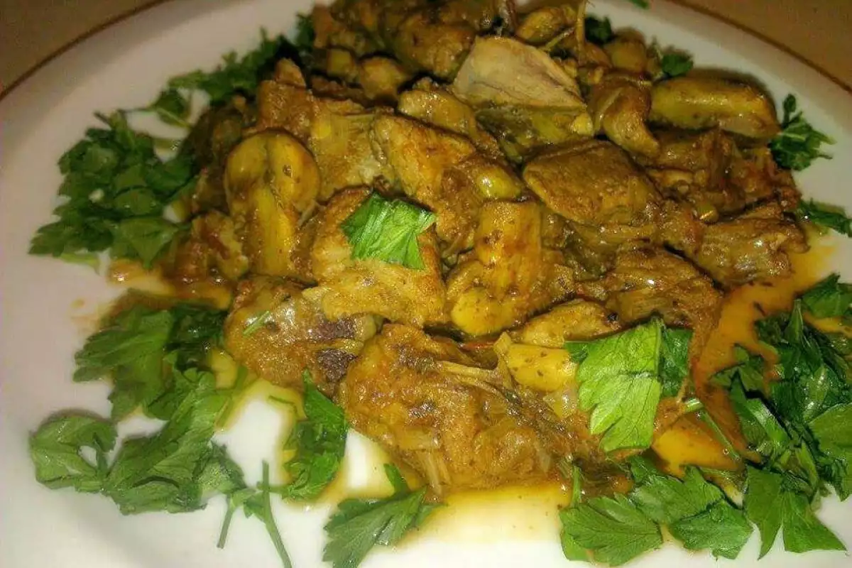 pork-and-mushrooms-with-curry-13-recipes-bonapeti