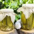 How Much Vinegar is Added to Pickles?