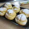 Tasty Eclairs with Steamed Dough and Homemade Egg Cream