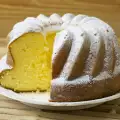 How to Remove a Sponge Cake from a Pan?