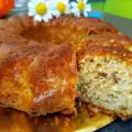 Juicy Sponge Cake with Apples and Walnuts