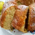 Butter Sponge Cake with Grated Apples