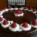 Irresistible Chocolate Cake with Raspberries