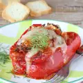 How to Make White Sauce for Stuffed Peppers?