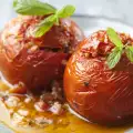 Stuffed Tomatoes with Chicken Meat