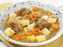 Meatball Soup with Potatoes