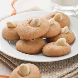Gingerbread with eggs