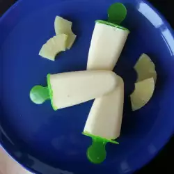 Pineapple Dessert with Cream
