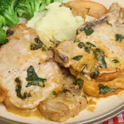 Oven-Baked Pork with Broccoli