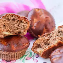 Egg-Free Muffins with Cinnamon