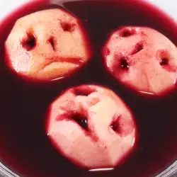 Cold Soup with Red Wine
