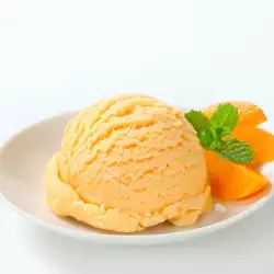Italian Homemade Ice Cream with Almonds and Apricots