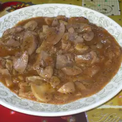 Fried Kidneys with Mushrooms and Onions