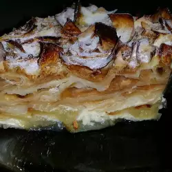 Apple Filo Pastry with Powdered Sugar