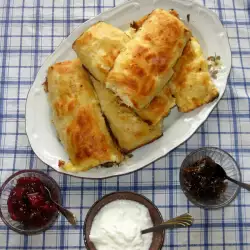 Oven-Baked Filo Pie with Cheese