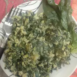 Spring Scrambled Eggs with Spinach