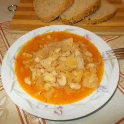White Beans with Sauerkraut