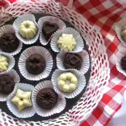 Chocolate-Biscuit Candies