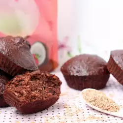 Sugar-Free Muffins with Cocoa