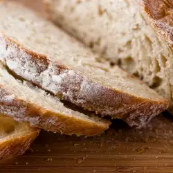 Yeast-Free Bread with Onions