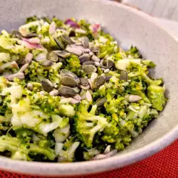 Vegan recipes with broccoli