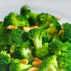 Vegetable Salad with broccoli