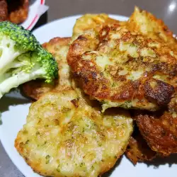 Vegetable Patties with broccoli
