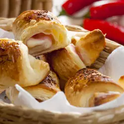 Puff Pastry Rolls with ham