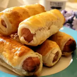 Vienna Sausages with Puff Pastry