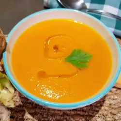 Creamy Carrot Soup with Sweet Potatoes
