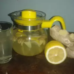 Tea of Fresh Ginger and Lemon