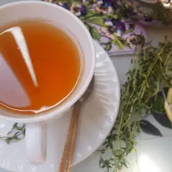 Thyme Tea for Stomach Problems