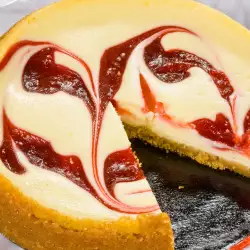 cheese cake with syrup