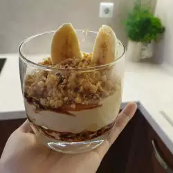 Dessert in a Cup with Bananas