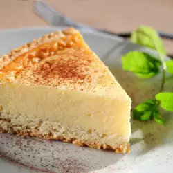 Cheesecake with biscuits