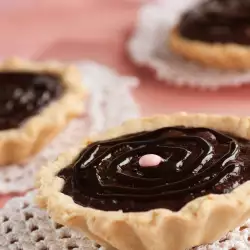 Tartelettes with chocolate