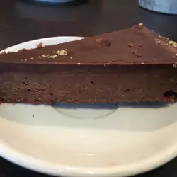 Chocolate Cheesecake with Powdered Sugar