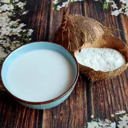 Coconut Milk from Coconut Shavings