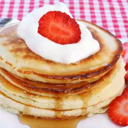 Pancake with Cream