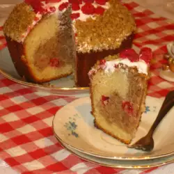 Sponge Cake with raspberries